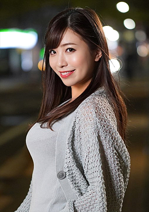 Limited to one week Gurcy network Capture Roppongi lounge lady on holiday with Nampa Amorous Munmun older sister blows away consciousness with strike zero Gangimari Tears eyes Irama Massive cum shot in shaved pussy Kimatte ww